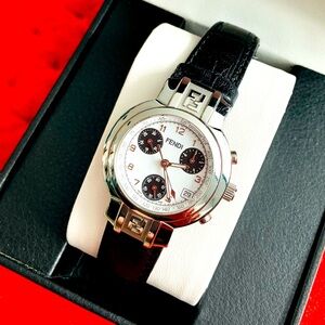 Authentic FENDI watch UNISEX 🔥🔥